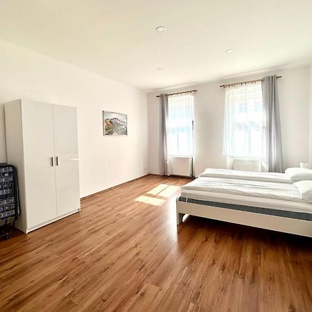 Apartment Erika Карлови Вари Екстериор снимка